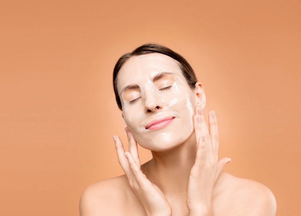 Steps To Follow To Effectively Apply Face Masks